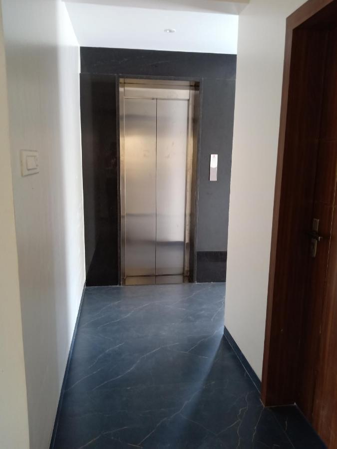 Hotel Suvarnam Residency อาห์มาดนาการ์ ภายนอก รูปภาพ